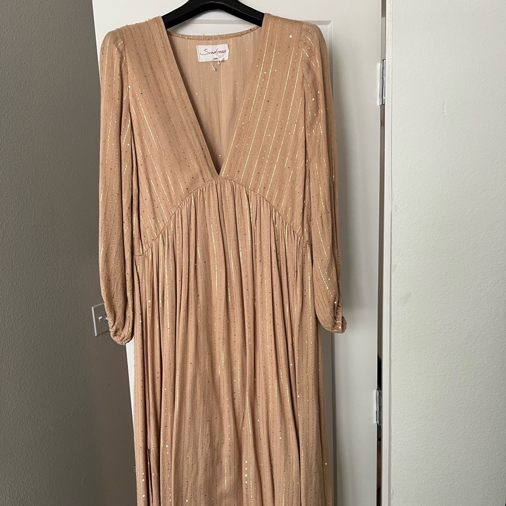 Gently used Sundress Chicago Long dress. Size XS/S. Color: Roma cafe au lait